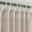 Dette produkt hedder Ellinor, fremstillet af Polyester materiale med en smuk Linned farve - SE Mattor