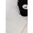Dette produkt hedder Tahan, fremstillet af Polyester materiale med en smuk Hvid farve - SE Mattor
