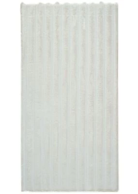 Denne produkt hedder Løber Rabbit Stripe Offwhite, lavet af Polyester materiale med en smuk Offwhite farve - SE Tæpper