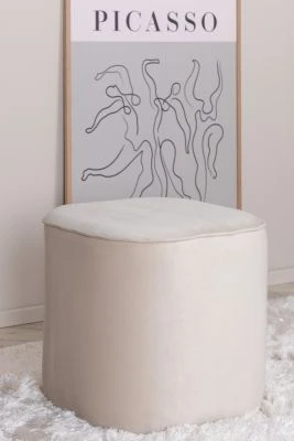 Adela Velvet Vit Puff