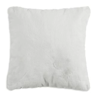 Dette produkt hedder Cat, fremstillet af Polyester materiale med en smuk Offwhite farve - SE Mattor