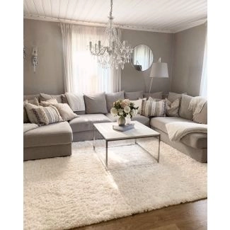 Dette produkt hedder Furry, fremstillet af Polypropylen materiale med en smuk Offwhite farve - SE Mattor