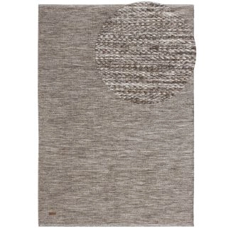 Dette produkt hedder Lunda, fremstillet af 80% Uld & 20% Bomuld  materiale med en smuk Gråbeige farve - SE Mattor
