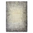 Dette produkt hedder Alex, fremstillet af Polyester materiale med en smuk Beige farve - SE Mattor