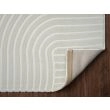 Dette produkt hedder Bella Spin, fremstillet af Polyester & Polypropylen materiale med en smuk Offwhite farve - SE Mattor