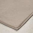 Dette produkt hedder Cat, fremstillet af Polyester materiale med en smuk Taupe farve - SE Mattor