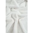 Dette produkt hedder Cat, fremstillet af Polyester materiale med en smuk Offwhite farve - SE Mattor