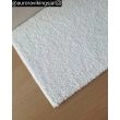 Dette produkt hedder Cloudy, fremstillet af Polyester materiale med en smuk Hvid farve - SE Mattor