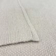 Dette produkt hedder Molly, fremstillet af 60 % Uld & 40% Bomuld  materiale med en smuk Hvid farve - SE Mattor