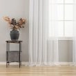 Dette produkt hedder Ellinor, fremstillet af Polyester materiale med en smuk Hvid farve - SE Mattor