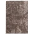 Dette produkt hedder Fluffy, fremstillet af Polyester materiale med en smuk Taupe farve - SE Mattor