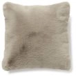 Dette produkt hedder Fluffy, fremstillet af Polyester materiale med en smuk Taupe farve - SE Mattor