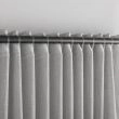 Dette produkt hedder Kristina, fremstillet af Polyester materiale med en smuk Sølv farve - SE Mattor