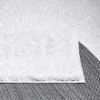 Dette produkt hedder Lazy, fremstillet af Polypropylen materiale med en smuk Hvid farve - SE Mattor