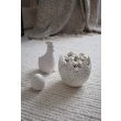 Dette produkt hedder Mellby, fremstillet af 80% Uld & 20% Bomuld  materiale med en smuk Offwhite farve - SE Mattor