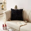 Dette produkt hedder Ocean, fremstillet af Polyester materiale med en smuk Sort farve - SE Mattor