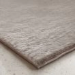 Dette produkt hedder Rabbit Eco, fremstillet af Polyester materiale med en smuk Taupe farve - SE Mattor