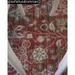 Dette produkt hedder Vero Mato, fremstillet af Polyester materiale med en smuk Rød farve - SE Mattor