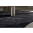 Dette produkt hedder Loas, fremstillet af Uld materiale med en smuk Sort farve - SE Mattor
