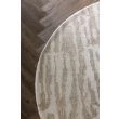 Dette produkt hedder Lira, fremstillet af Polyester materiale med en smuk Beige farve - SE Mattor