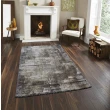 Dette produkt hedder Amaze Forte, fremstillet af Polyester & Polypropylen materiale med en smuk Beige farve - SE Mattor