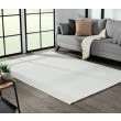 Dette produkt hedder Bella Spin, fremstillet af Polyester & Polypropylen materiale med en smuk Offwhite farve - SE Mattor