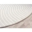 Dette produkt hedder Bella Spin, fremstillet af Polyester & Polypropylen materiale med en smuk Offwhite farve - SE Mattor