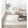 Dette produkt hedder Bella Amore, fremstillet af Polyester & Polypropylen materiale med en smuk Offwhite farve - SE Mattor
