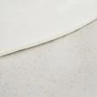 Dette produkt hedder Cat, fremstillet af Polyester materiale med en smuk Hvid farve - SE Mattor