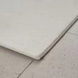 Dette produkt hedder Cat, fremstillet af Polyester materiale med en smuk Hvid farve - SE Mattor