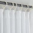 Dette produkt hedder Ellinor, fremstillet af Polyester materiale med en smuk Hvid farve - SE Mattor