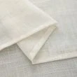 Dette produkt hedder Estelle, fremstillet af Polyester materiale med en smuk Beige farve - SE Mattor