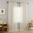 Dette produkt hedder Estelle, fremstillet af Polyester materiale med en smuk Beige farve - SE Mattor