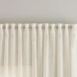 Dette produkt hedder Estelle, fremstillet af Polyester materiale med en smuk Beige farve - SE Mattor