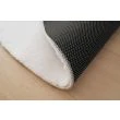 Dette produkt hedder Fluffy, fremstillet af Polyester materiale med en smuk Offwhite farve - SE Mattor