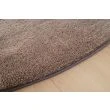 Dette produkt hedder Fluffy, fremstillet af Polyester materiale med en smuk Taupe farve - SE Mattor