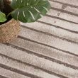Dette produkt hedder Hiro Lalo, fremstillet af Polypropylen materiale med en smuk Beige farve - SE Mattor