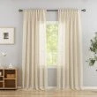 Dette produkt hedder Kristina, fremstillet af Polyester materiale med en smuk Beige farve - SE Mattor