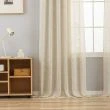 Dette produkt hedder Kristina, fremstillet af Polyester materiale med en smuk Beige farve - SE Mattor