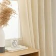 Dette produkt hedder Kristina, fremstillet af Polyester materiale med en smuk Beige farve - SE Mattor