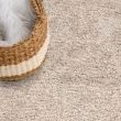 Dette produkt hedder Lazy, fremstillet af  materiale med en smuk Sand farve - SE Mattor