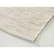Dette produkt hedder Lunda, fremstillet af 80% Uld & 20% Bomuld  materiale med en smuk Beige farve - SE Mattor