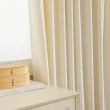 Dette produkt hedder Mathilde, fremstillet af Polyester materiale med en smuk Beige farve - SE Mattor