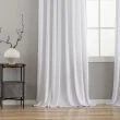 Dette produkt hedder Mathilde, fremstillet af Polyester materiale med en smuk Hvid farve - SE Mattor