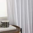 Dette produkt hedder Mathilde, fremstillet af Polyester materiale med en smuk Hvid farve - SE Mattor