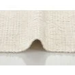 Dette produkt hedder Molly, fremstillet af 80% Uld & 20% Bomuld  materiale med en smuk Offwhite farve - SE Mattor