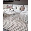 Dette produkt hedder Rabbit Bubble, fremstillet af Polyester materiale med en smuk Lys Beige farve - SE Mattor