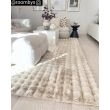 Dette produkt hedder Rabbit Bubble, fremstillet af Polyester materiale med en smuk Lys Beige farve - SE Mattor