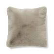 Dette produkt hedder Rabbit, fremstillet af Polyester materiale med en smuk Taupe farve - SE Mattor