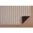 Dette produkt hedder Rabbit Stripe, fremstillet af Polyester materiale med en smuk Lys Beige farve - SE Mattor